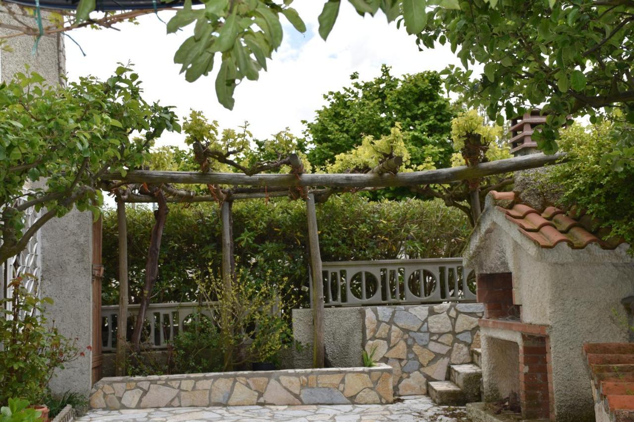 B&B Nel Verde Montesano sulla Marcellana Eksteriør bilde